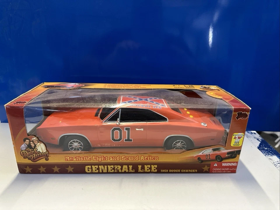 Dukes Of Hazzard 1/18 General Lee 1969 充电器马里布国际 2006  — 第 1/4 张图片