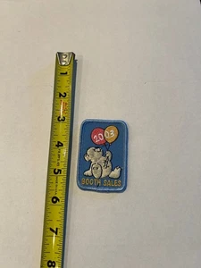 Girl Scouts Booth Sales Patch 2003 Blue Embroidered Balloon Bear - Picture 1 of 2