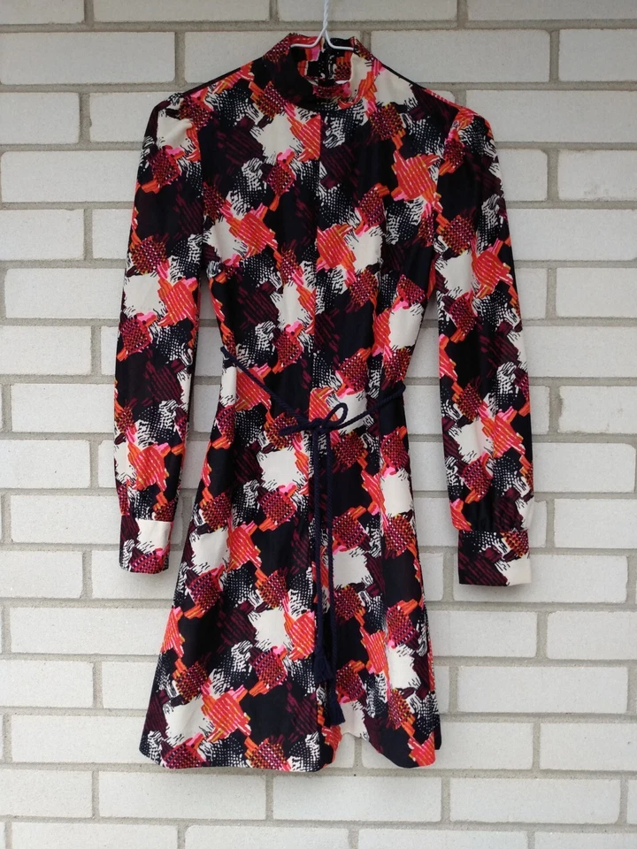 Vintage 60s 70s Mini Dress 30"B Sears JR Bazaar Abstract Long Sleeves Mod GoGo - Image 1 of 4