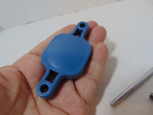 Tracking Tag - Water Bottle Bike Mount Kit - Universal Blue - Picture 1 of 7