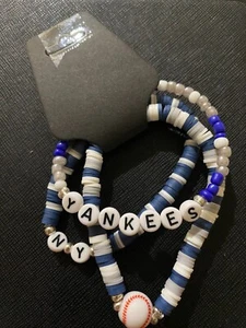 New York Yankees Women's 3-Piece Baseball Bracelet Set - Baseball Charm - Picture 1 of 2