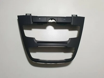 OPEL INSIGNIA 2008-13 CORNICE MASCHERINA CENTRALE 13273253 ORIGINALE  - Immagine 1 di 4