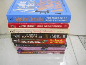 COZY MYSTERY Lot of 8 PBs,  Popular Authors~  no duds  ~ Free S&H Lot # 1 - Picture 1 of 9
