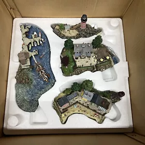 Danbury neuwertig Küstenstadtlandschaft Fischerbucht 4-teiliges Set Diorama Modell - Bild 1 von 14