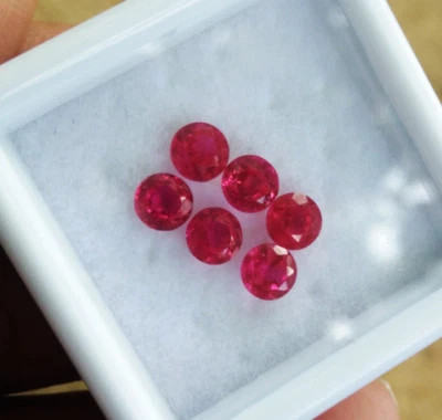 4mm. 6pcs. of Round CORUNDUM BLOOD RED RUBY GEMs EXCELLENT CUT_TOP COLOR - Image 1 of 4
