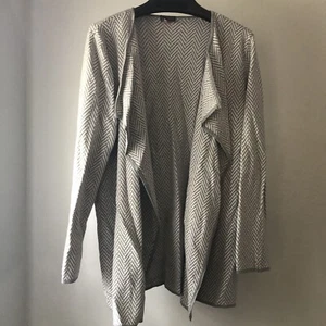 Vince Camuto Long Cardigan Womens Size Large Gray/White Striped  Open Front - Picture 1 of 4