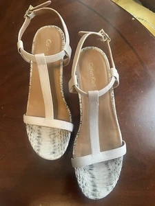 Calvin Klein "Jiselle Toscana" Womens Size 7 Soft White Leather Wedge Sandals - Picture 1 of 7