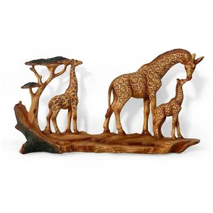 Giraffe family ornament | 30cm (L) x 17cm (H) x 6cm (D) - Picture 1 of 7