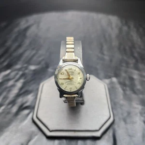 Vintage Swiss Hilton Watch Co 2 Stars Mechanical 17 Jewels 32mm  ⌚ - Picture 1 of 6