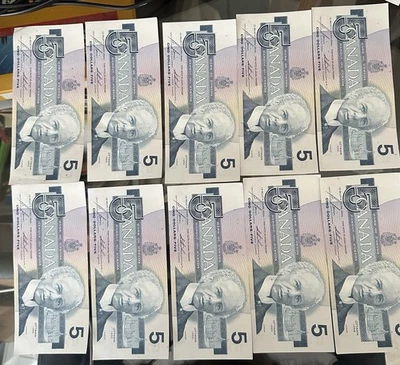 Crisp, New Set of 10 1986 $5 CAD Bills With Consecutive Serial Numbers - Image 1 of 2