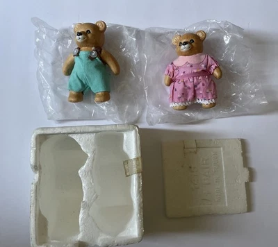 Sealed 2 Vintage Homco Jointed Porcelain Bears - Image 1 of 4