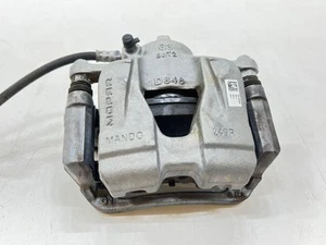 PINZA DE FRENO DE DISCO DELANTERA DERECHA JEEP BRÚJULA 2017-2022 OEM 68249376AC - Imagen 1 de 11