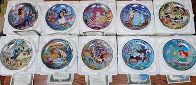 10 platos musicales de coleccionistas de Disney Bradford edición limitada. Foto 1 de 4