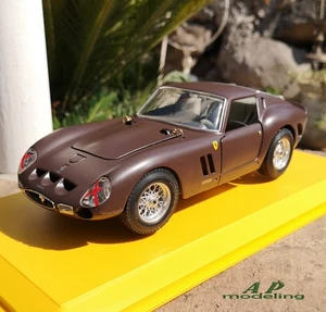 modellino auto 1:18 ferrari 250 gto del 1962 della burago macchinine restaurata - Foto 1 di 10