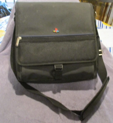 索尼 PlayStation 邮差包手提箱 PS1 PS2 测量 - 13x13x4 — 第 1/4 张图片
