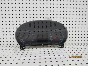 2017 2018 Chevrolet Malibu Speedometer Instrument Gauge Cluster 84128302 OEM - Picture 1 of 5