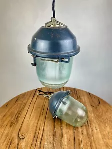 Pair Of Blue Industrial Soviet Bunker Pendant Lights, 1970s - Picture 1 of 6