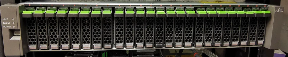 Fujitsu Eternus DX90 S2 Extension 2,5" - Bild 1 von 1