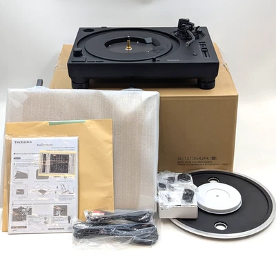 Technics SL-1210GR2 Direct-Drive Turntable System II Black - Image 1 of 4
