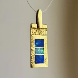Chic Modernist Navajo 18K 750 Yellow Gold Blue Opal Inlay Pendant, Vintage 3.2g - Picture 1 of 10