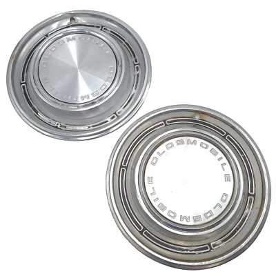 Oldsmobile F85 Cutlass 1968 68 Tapacubos Llanta Cubierta Tapacubos 14" OEM Par Foto 1 de 4