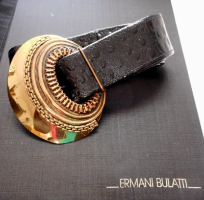 Hebilla de cinturón vintage firmada Ermani Bulatti acabado bronce con cinturón de charol negro Foto 1 de 4