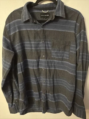 Ocean Current Men’s Long Sleeve Shirt Size L Blue Horizontal Striped Flannel - Image 1 of 4
