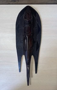 Máscara tribal africana colgante de pared de madera decorativa hecha a mano en Ghana  - Imagen 1 de 10