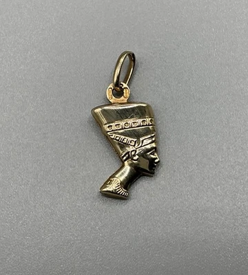 9ct Gold Unoaerre Nefertiti Charm Pendant - Image 1 of 4