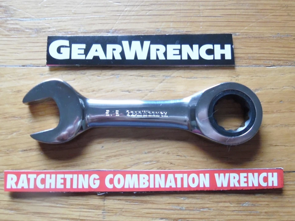 Gearwrench Stubby Ratcheting Wrench SAE or Metric Combination Ratchet new - Image 1 of 1
