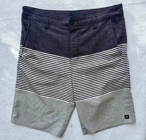 Rip Curl Men’s Boardwalk Shorts Gray Stripes Size 32 Surf Paddle Board Beach - Picture 1 of 10