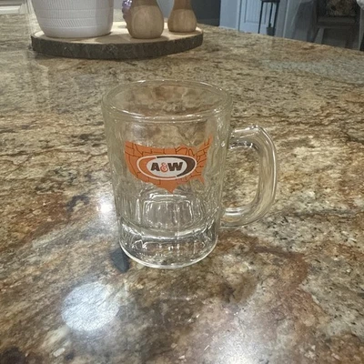 Винтажная мини-кружка A&W Root Beer с логотипом США оригинальная высота 3 дюйма - Изображение 1 из 4