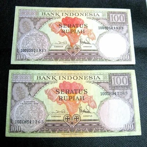 2x Indonesia 100 Rupiah 1959 Banknotes - Picture 1 of 2