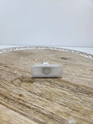 97-06 Jaguar XK8 X100 Front Left or Right Under Dash Footwell Light Lamp OEM  - Image 1 of 3