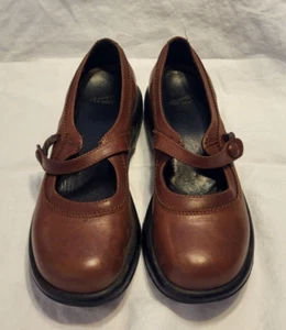 Zuecos elásticos Dansko 42 Mary Janes de cuero marrón cómodos para caminar trabajo - Imagen 1 de 8