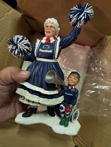 Penn State Nittany Lions Danbury neuwertig Mrs Claus Figur Neu in OVP mit Zertifikat - Bild 1 von 4
