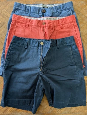Southern Tide 3 Pairs Of Men's Khaki Shorts - Skipjack & Classic - Size 28 - Image 1 of 4