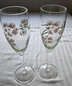 Par de PERRIER JOUET CRISTAL CHAMPÁN FLAUTA ROSA FLORES 7,5 PULGADAS TIENE CAPACIDAD PARA 4... - Imagen 1 de 7