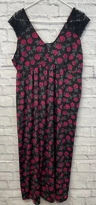 NOVA camisola Avenue Body feminina 22/24 sem mangas preta floral renda mumu babydoll - Imagem 1 de 4