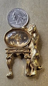 Vintage 1928 Cat Kitten Animal Fish Bowl In Lucite Gold Tone Brooch Pin. 1C3 - Picture 1 of 7
