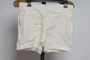 Fila white rayon four pocket with belt loops zipper fly women's shorts size 6 - Picture 1 of 4