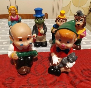 Pinocchio Disney di Gomma serie completa personaggi - Picture 1 of 8