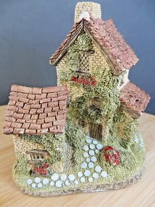 Vintage 1982 David Winter British Houses "Ivy Cottage" Collectable Figurine - Picture 1 of 11