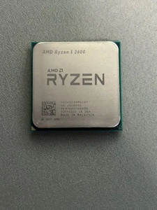Ryzen 5 2600 6-Core AM4 Processor with wraith cooler - Picture 1 of 3