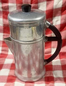 VTG WEAR EVER ALUMINUM DRIP COFFEE MAKER POT SERVER #966 BAKELITE HANDLES - Picture 1 of 7