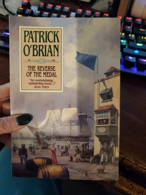 The Reverse of The Medal Book 11 by Patrick O'Brian Soft Cover ©1986 - Image 1 of 4