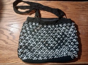 Cartera vintage con lengüeta de lata de refresco de ganchillo negra y plateada Y2K - Imagen 1 de 5