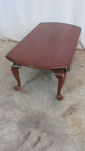 Henkel Harris Coffee Table Queen Anne CHerry Designer Cover
