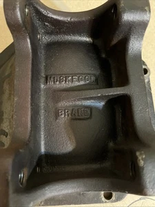 Muskegon Brake 63-77 Corvette Rear Differential Cover Heavy Duty - Picture 1 of 5