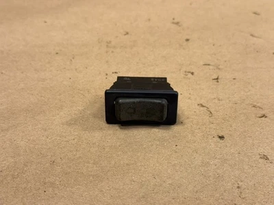 Original 1988 Land Rover Range Rover Window Switch - Image 1 of 4